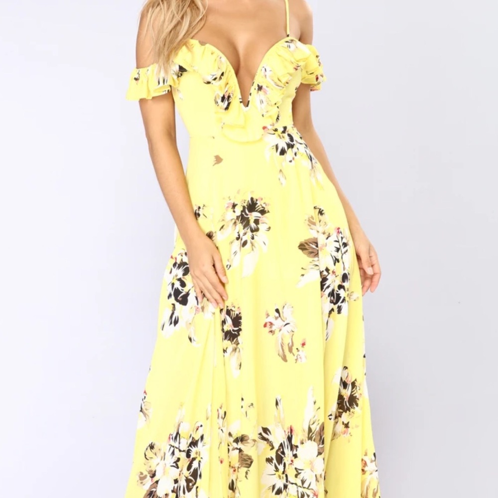 FashionNova NWT Newport Beach Dress yellow floral maxi XL